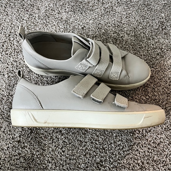 Ecco Soft 3-Strap Sneakers - Picture 6 of 6